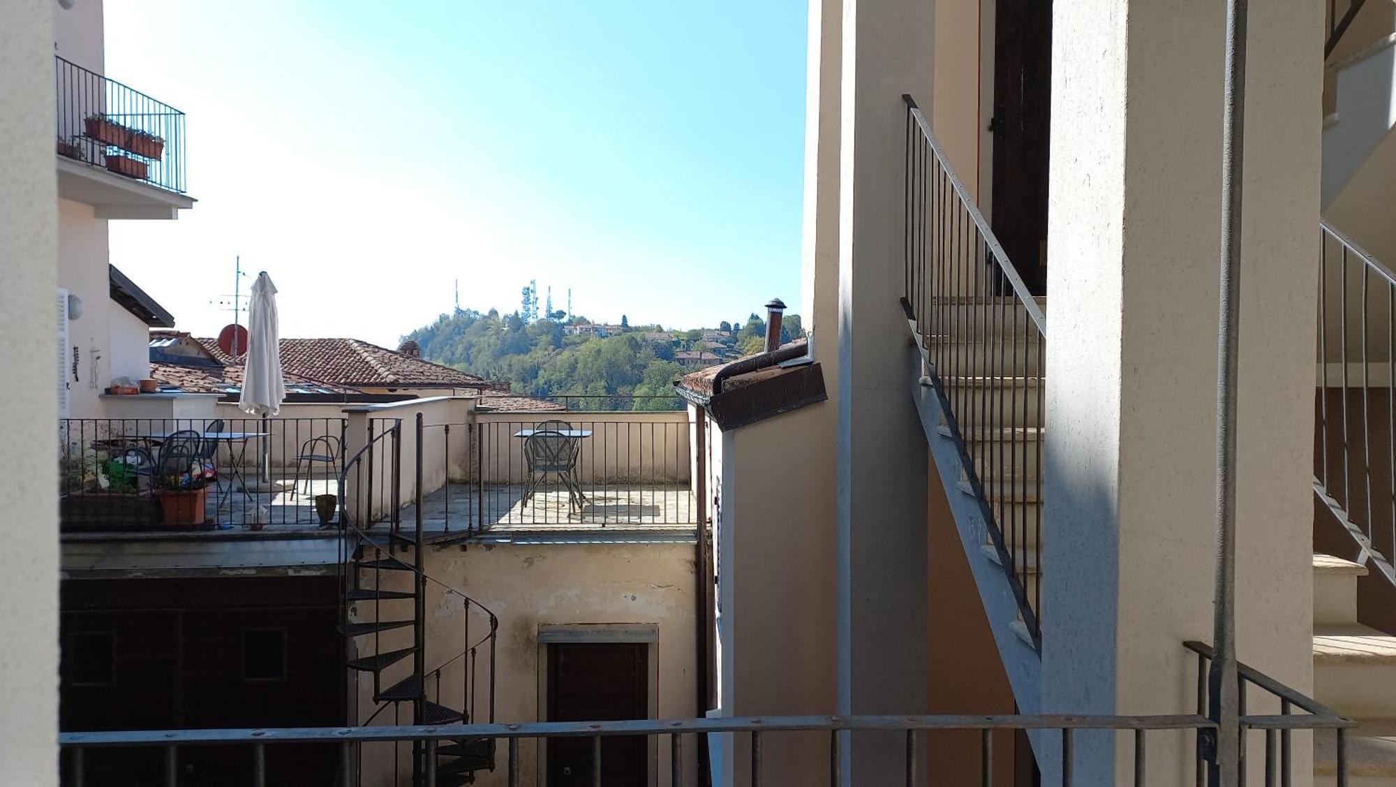 Ferienwohnung Tour In Langhe La Morra Exterior foto